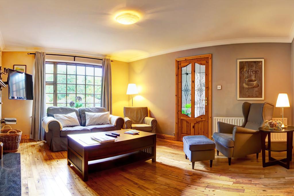 Woodside Lodge Accomodation Westport Exterior foto